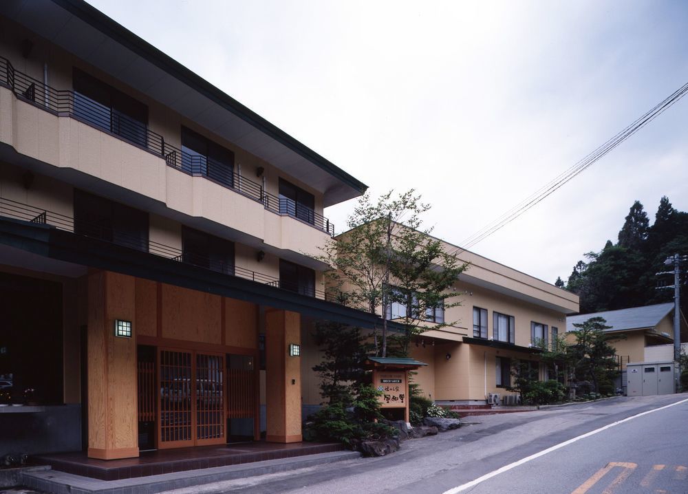 Nikko Green Hotel Natsukashiya Fuwari Kültér fotó